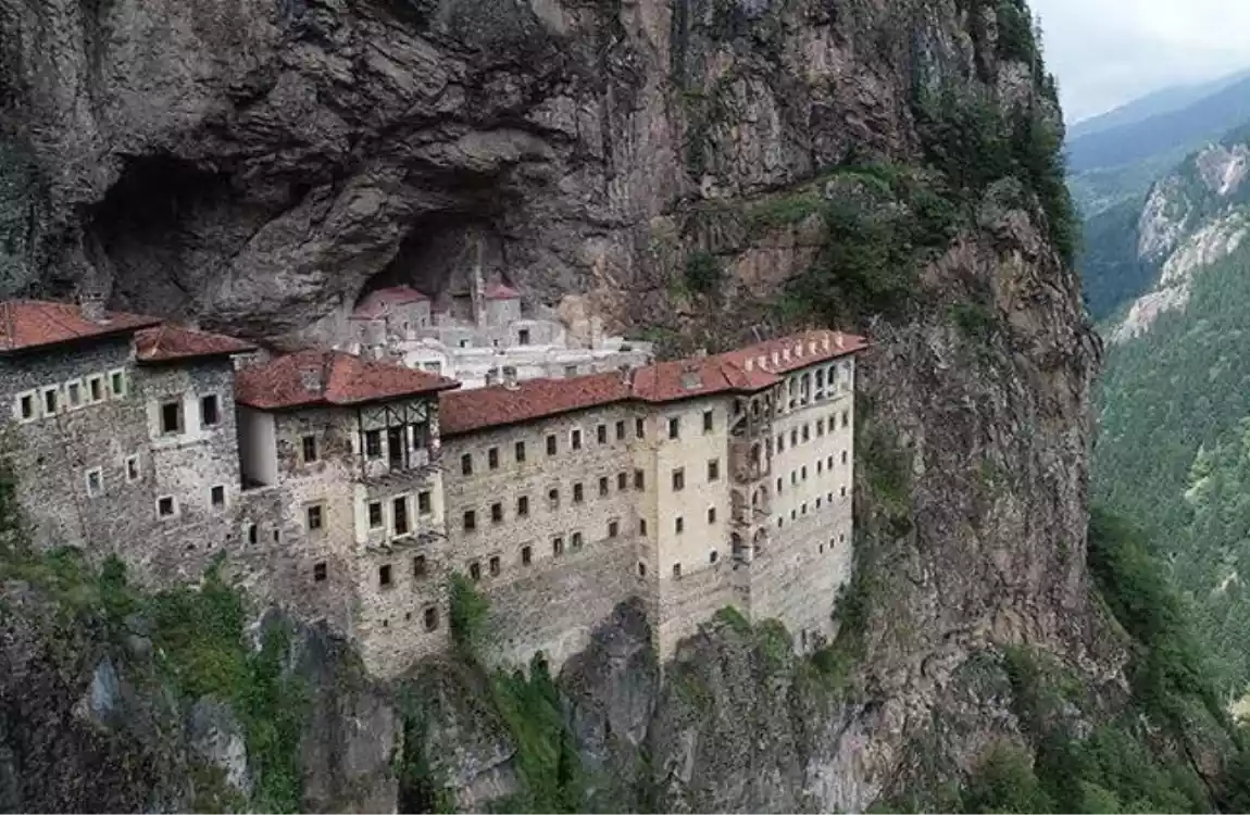 Karadeniz Yaylalar Ve Batum Turu / 3 Gece Otel Konaklamalı / 19 Mayıs Özel